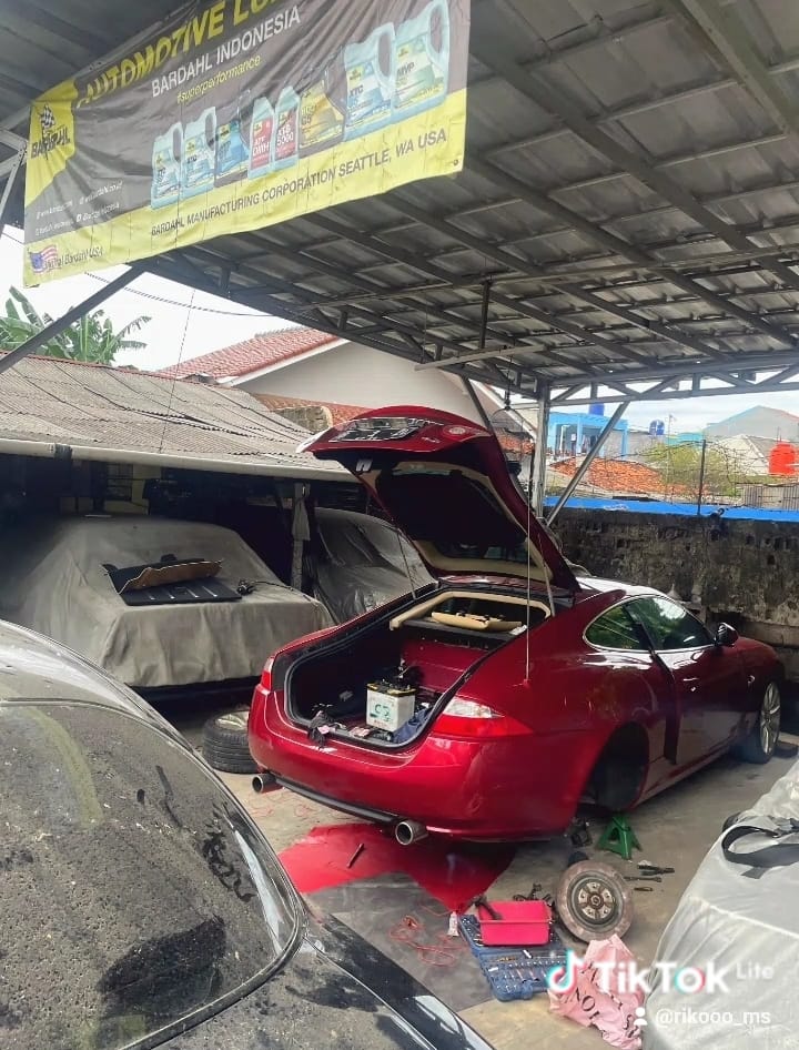 Rem dan Kaki-kaki oleh teknisi Nusantara Auto Care